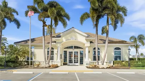 373 Roseling Circle Venice FL 34293