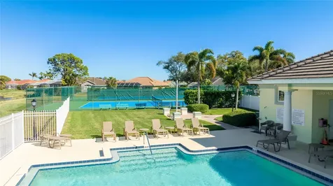 373 Roseling Circle Venice FL 34293