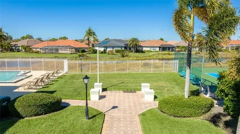 373 Roseling Circle Venice FL 34293