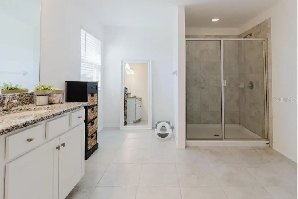 3047 Adams Cross Drive Zephyrhills FL 33540
