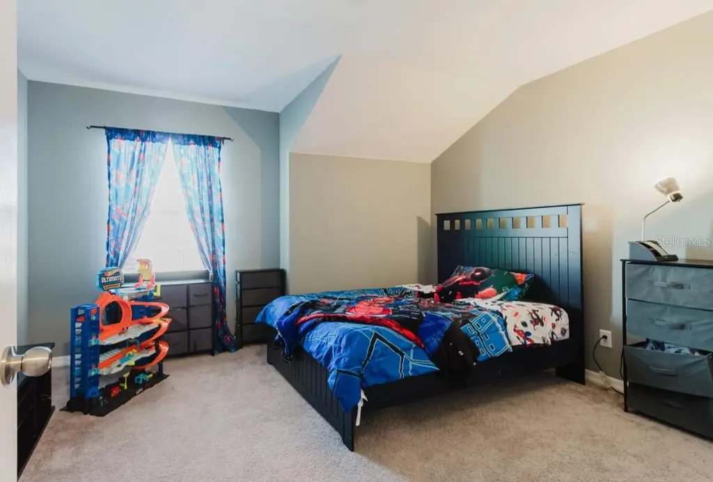 3047 Adams Cross Drive Zephyrhills FL 33540