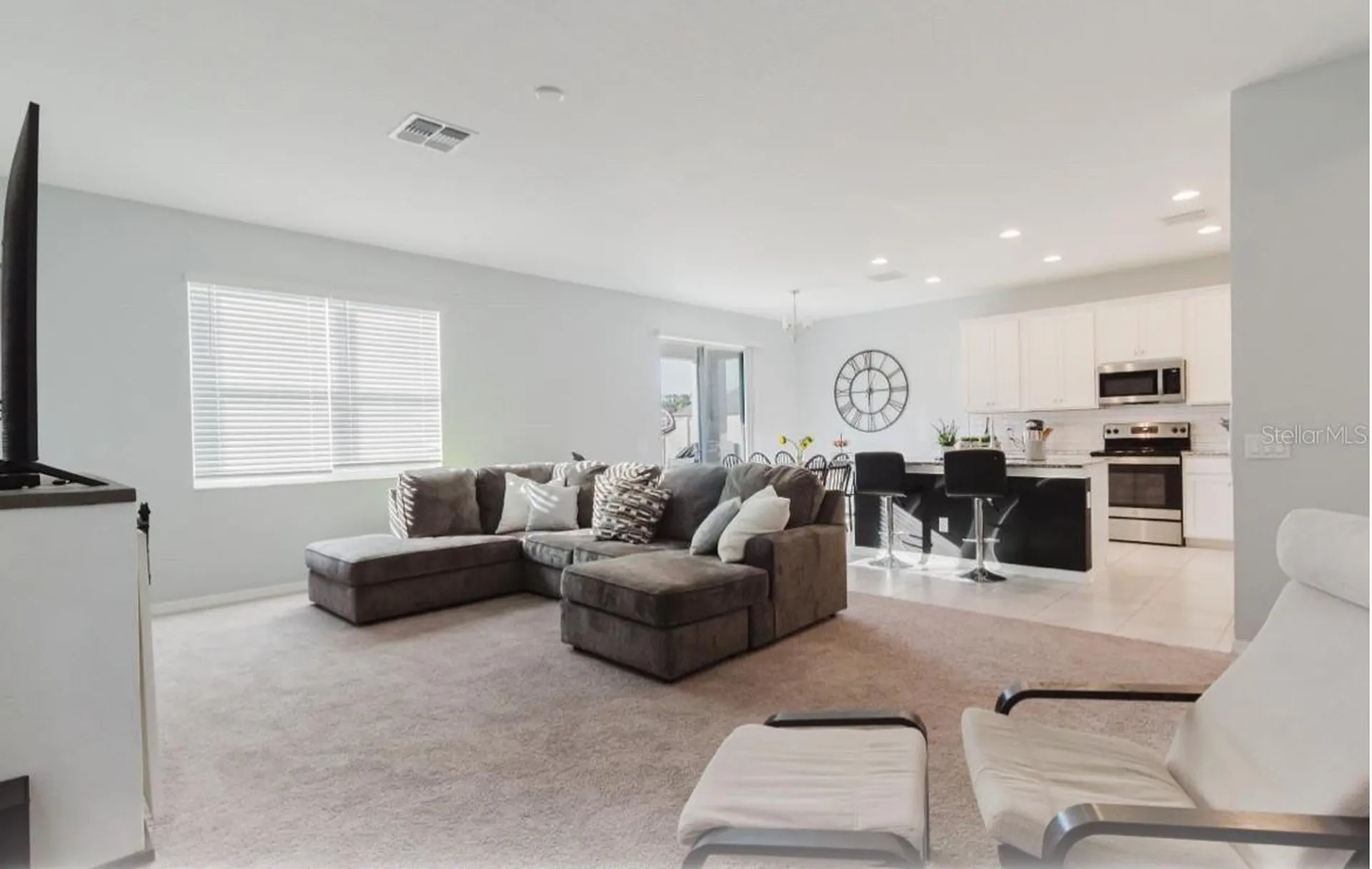 3047 Adams Cross Drive Zephyrhills FL 33540