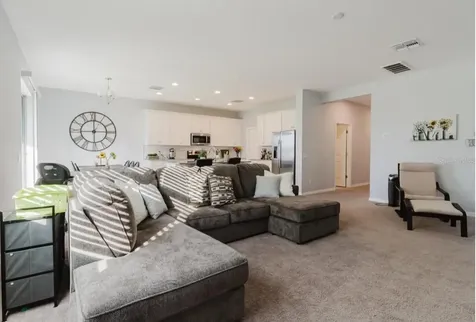 3047 Adams Cross Drive Zephyrhills FL 33540