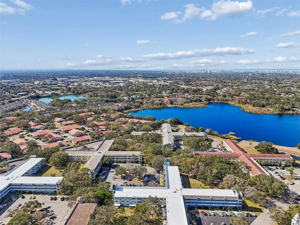 2254 Norwegian Drive Clearwater FL 33763