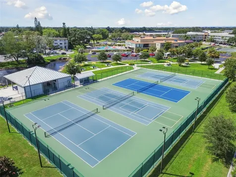 2254 Norwegian Drive Clearwater FL 33763