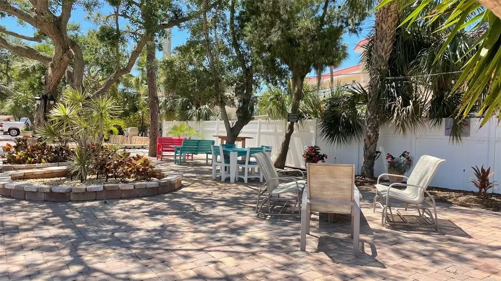 1400 Cove II Place Sarasota FL 34242