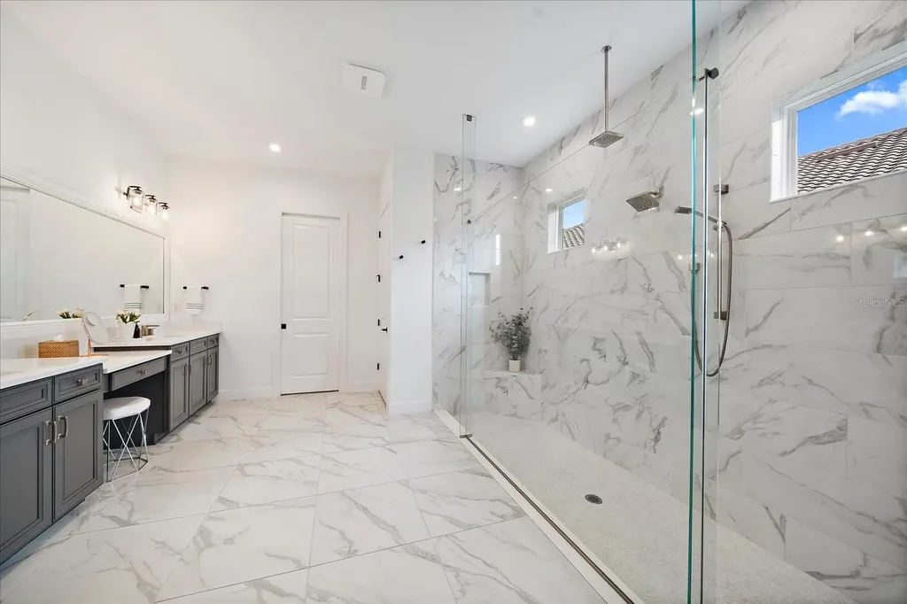 10193 Morning Mist Lane Sarasota FL 34241