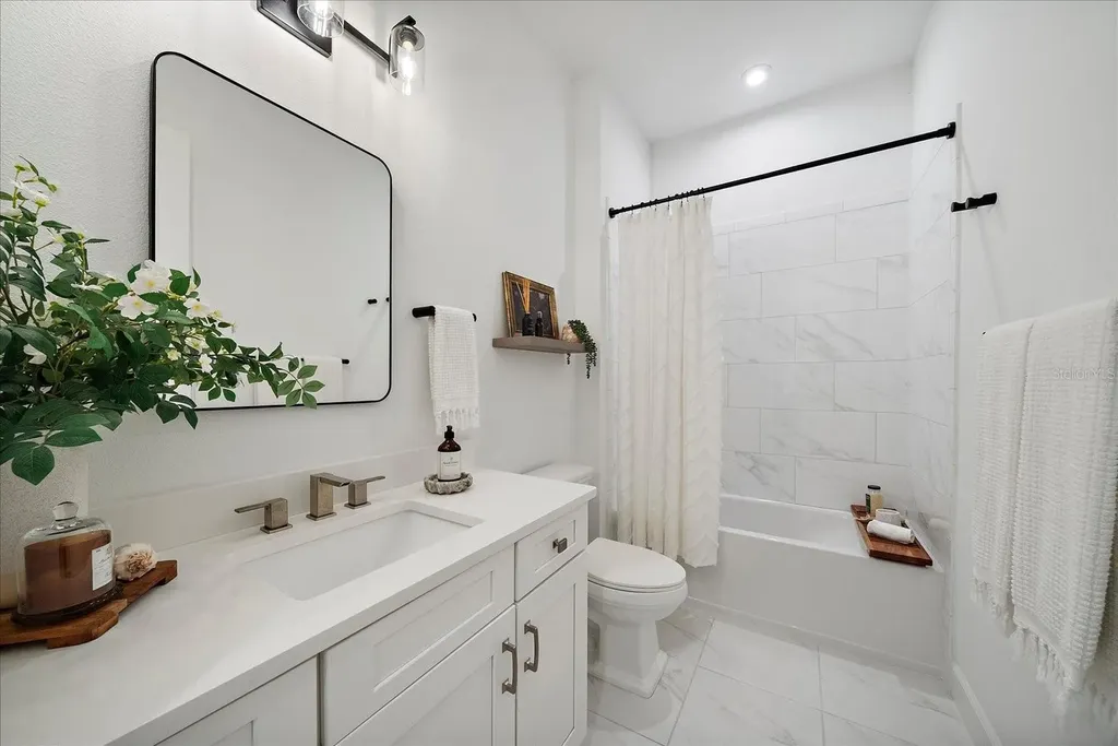10193 Morning Mist Lane Sarasota FL 34241