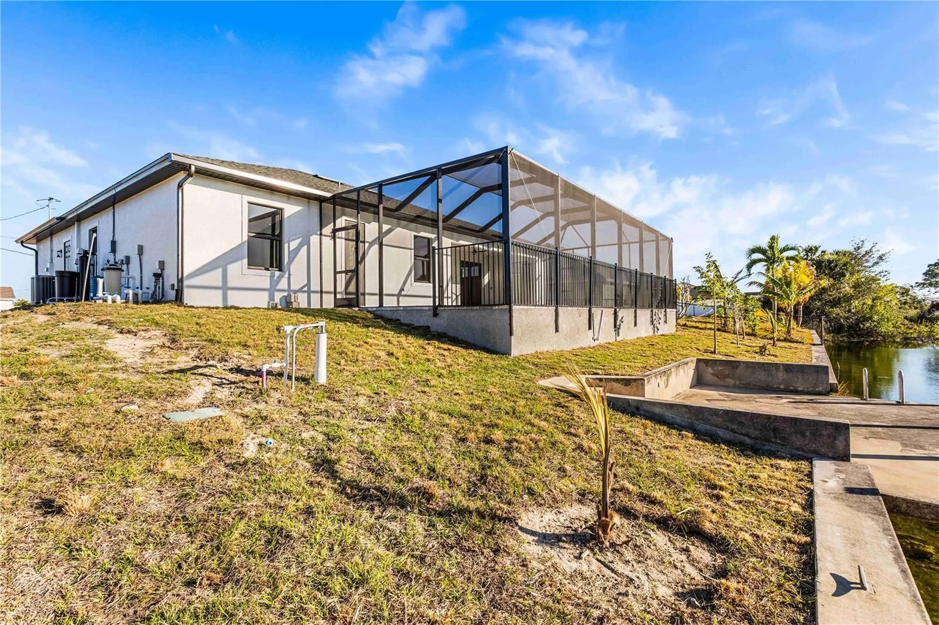 3318 NE 13th Place Cape Coral FL 33909