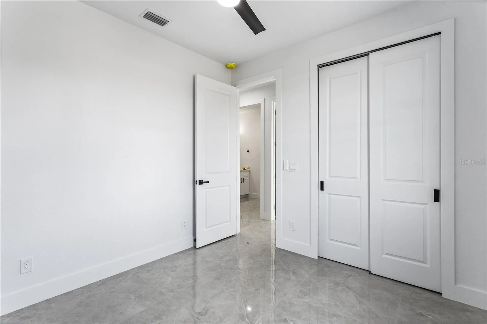 3318 NE 13th Place Cape Coral FL 33909