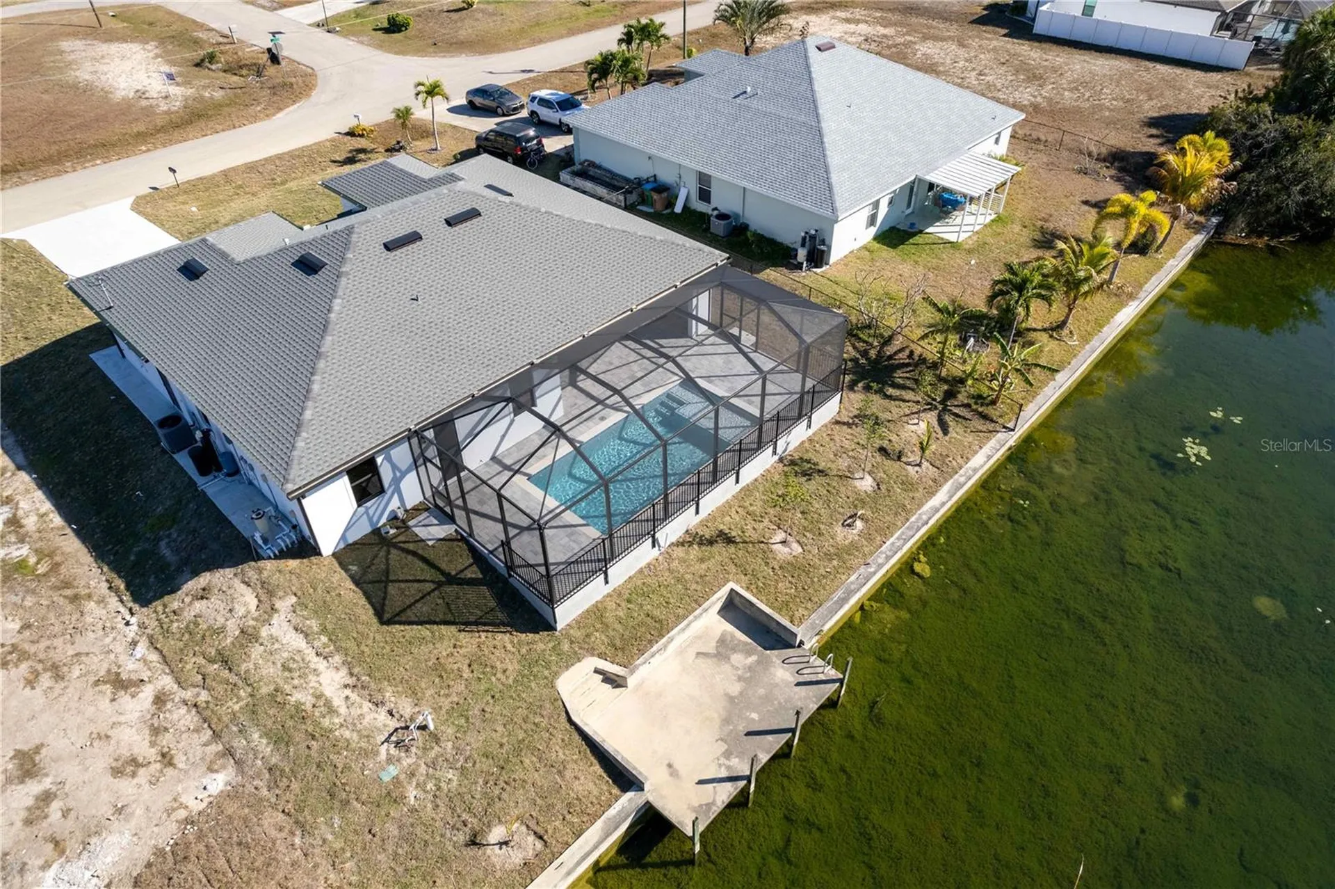 3318 NE 13th Place Cape Coral FL 33909