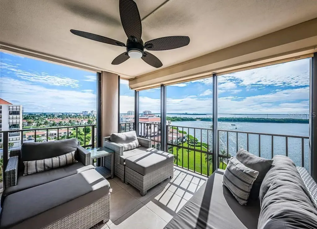 6291 Bahia Del Mar Circle St Petersburg FL 33715