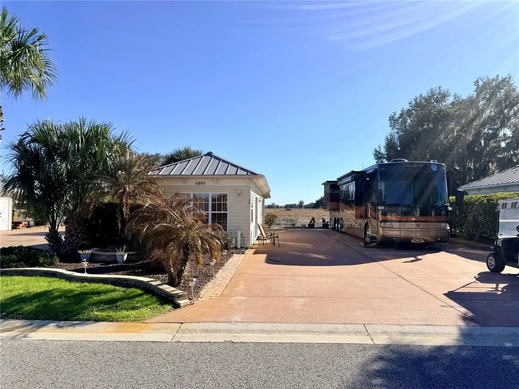 4805 SE 94th Avenue Webster FL 33597