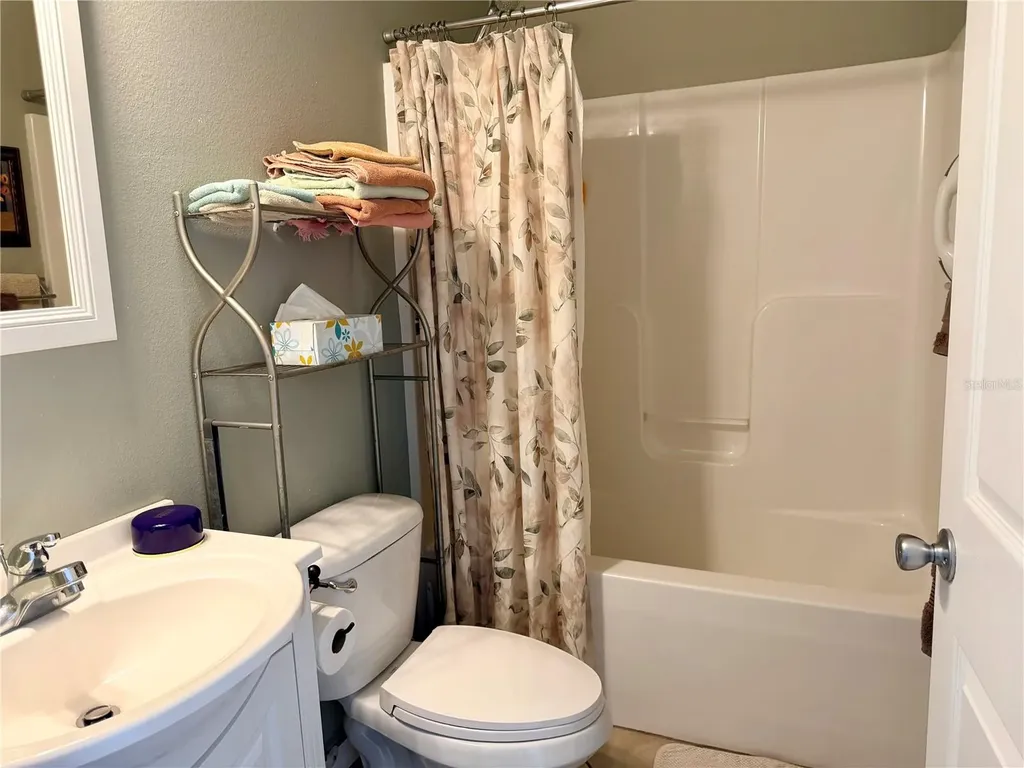 4805 SE 94th Avenue Webster FL 33597