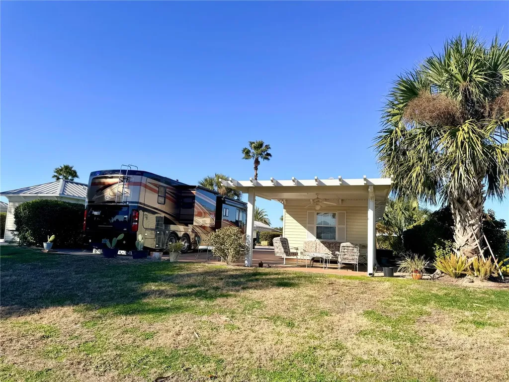 4805 SE 94th Avenue Webster FL 33597