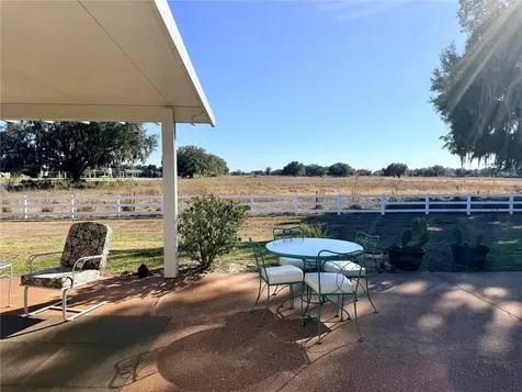 4805 SE 94th Avenue Webster FL 33597
