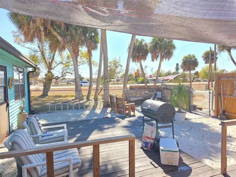 1024 Strickland Road Okeechobee FL 34974