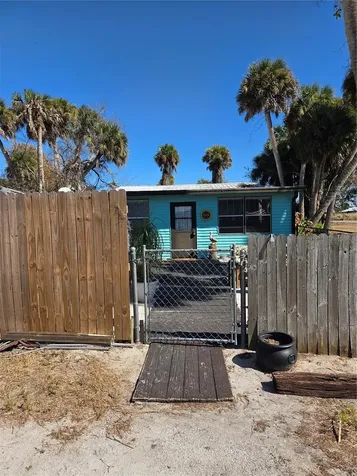 1024 Strickland Road Okeechobee FL 34974