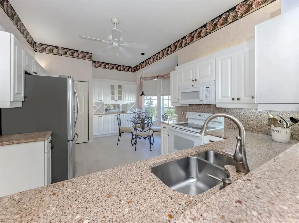 812 Montrose Drive Venice FL 34293
