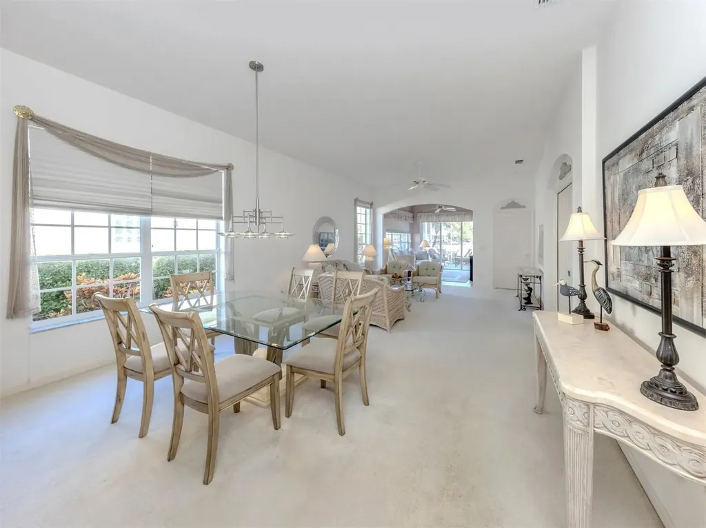 812 Montrose Drive Venice FL 34293