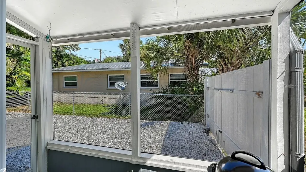 2533 Waldemere Street Sarasota FL 34239