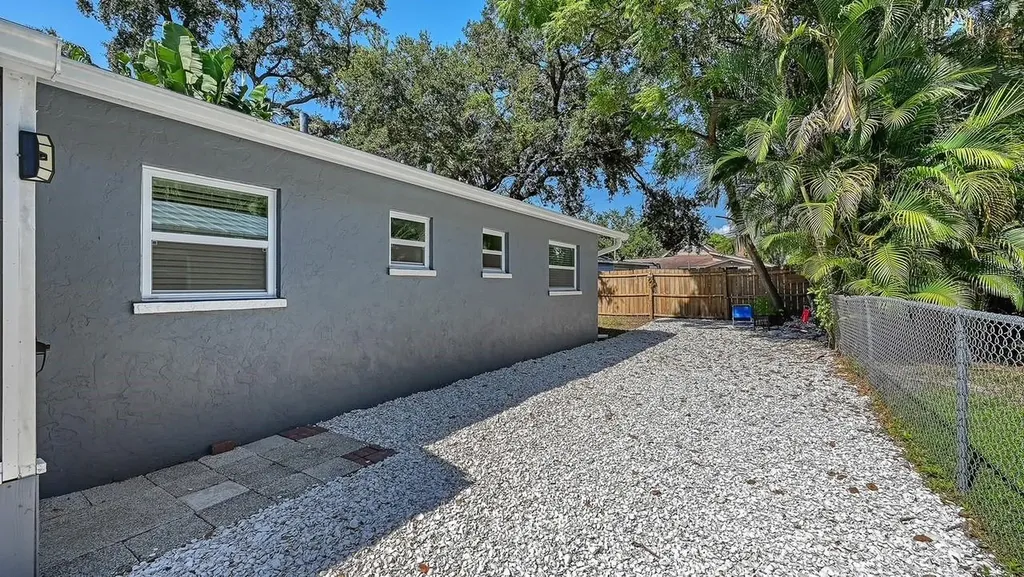 2533 Waldemere Street Sarasota FL 34239