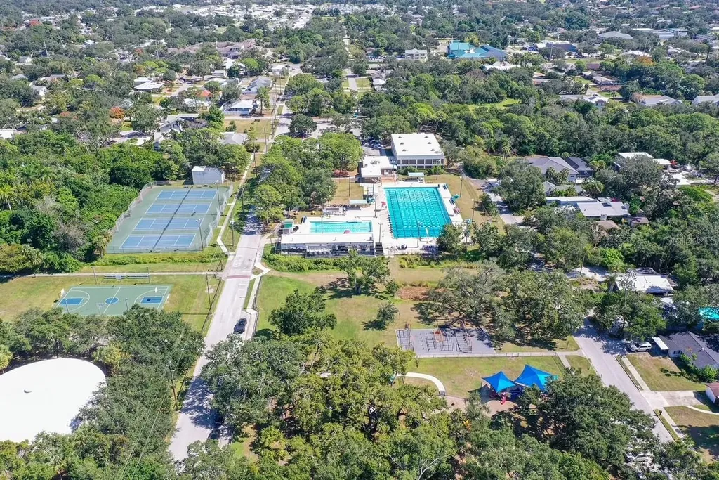 2533 Waldemere Street Sarasota FL 34239