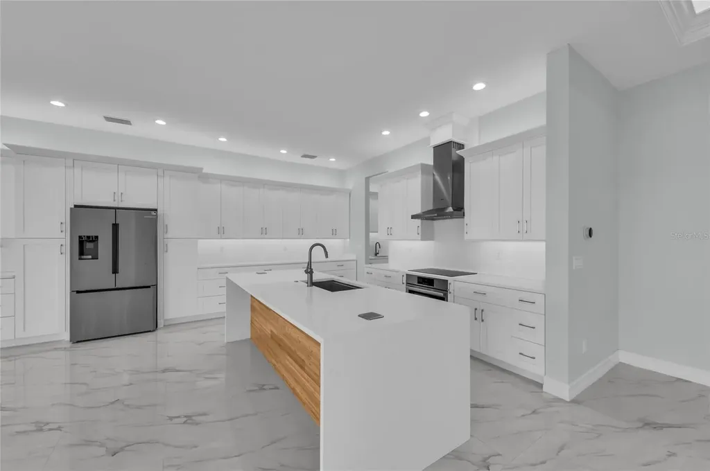 2228 Harbour Drive Punta Gorda FL 33983
