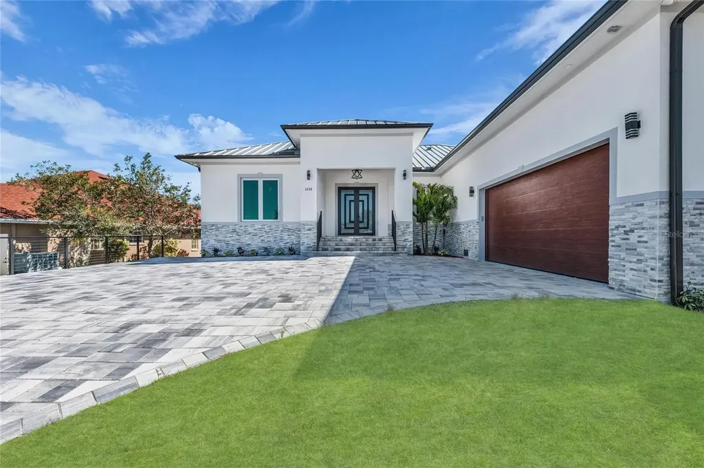 2228 Harbour Drive Punta Gorda FL 33983