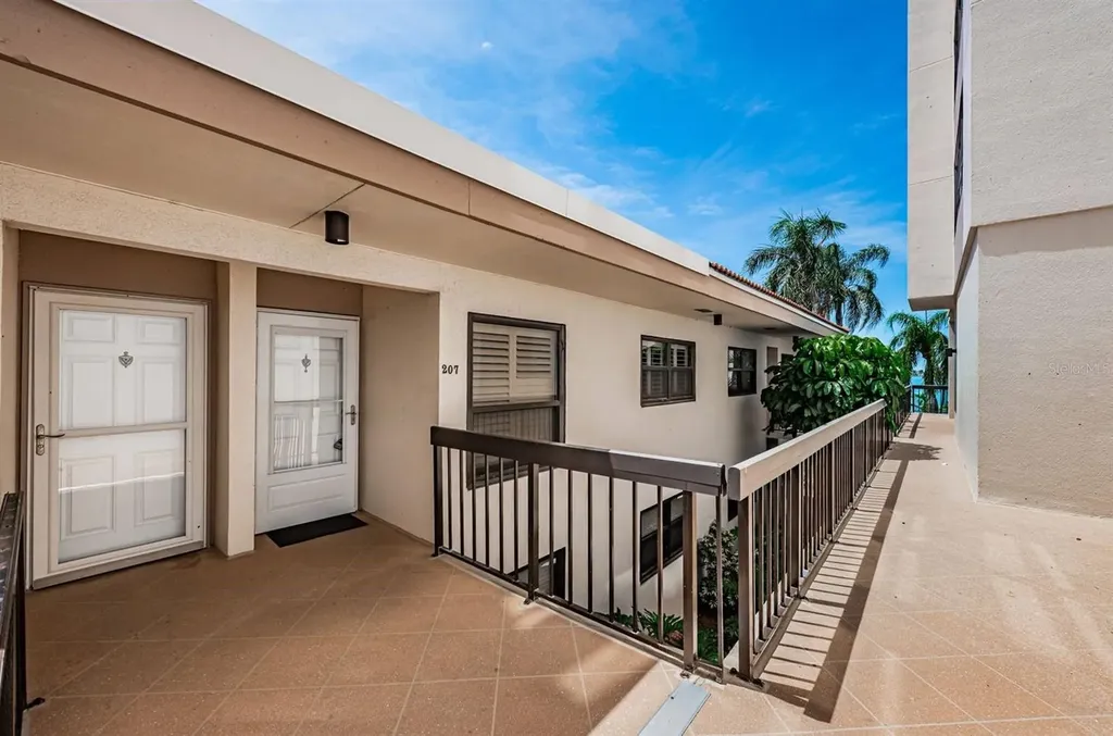 6291 Bahia Del Mar Circle St Petersburg FL 33715