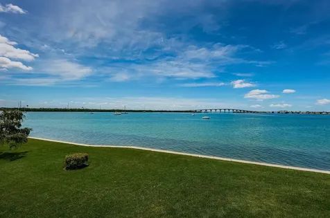 6291 Bahia Del Mar Circle St Petersburg FL 33715