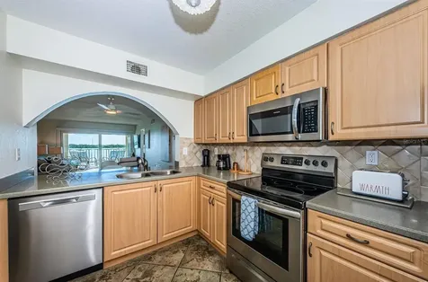 6291 Bahia Del Mar Circle St Petersburg FL 33715