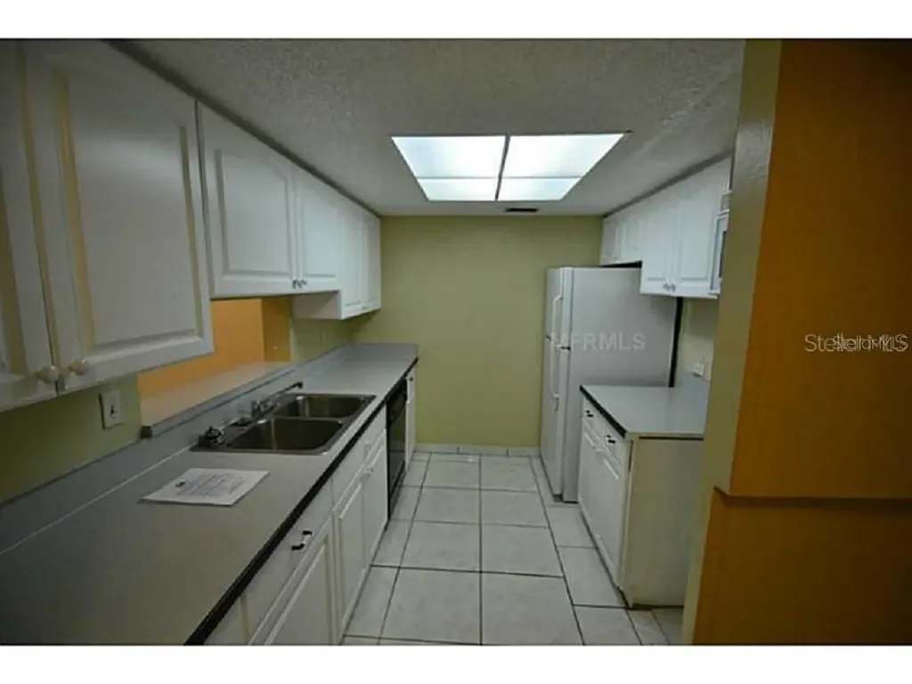 720 100th Avenue N St Petersburg FL 33702