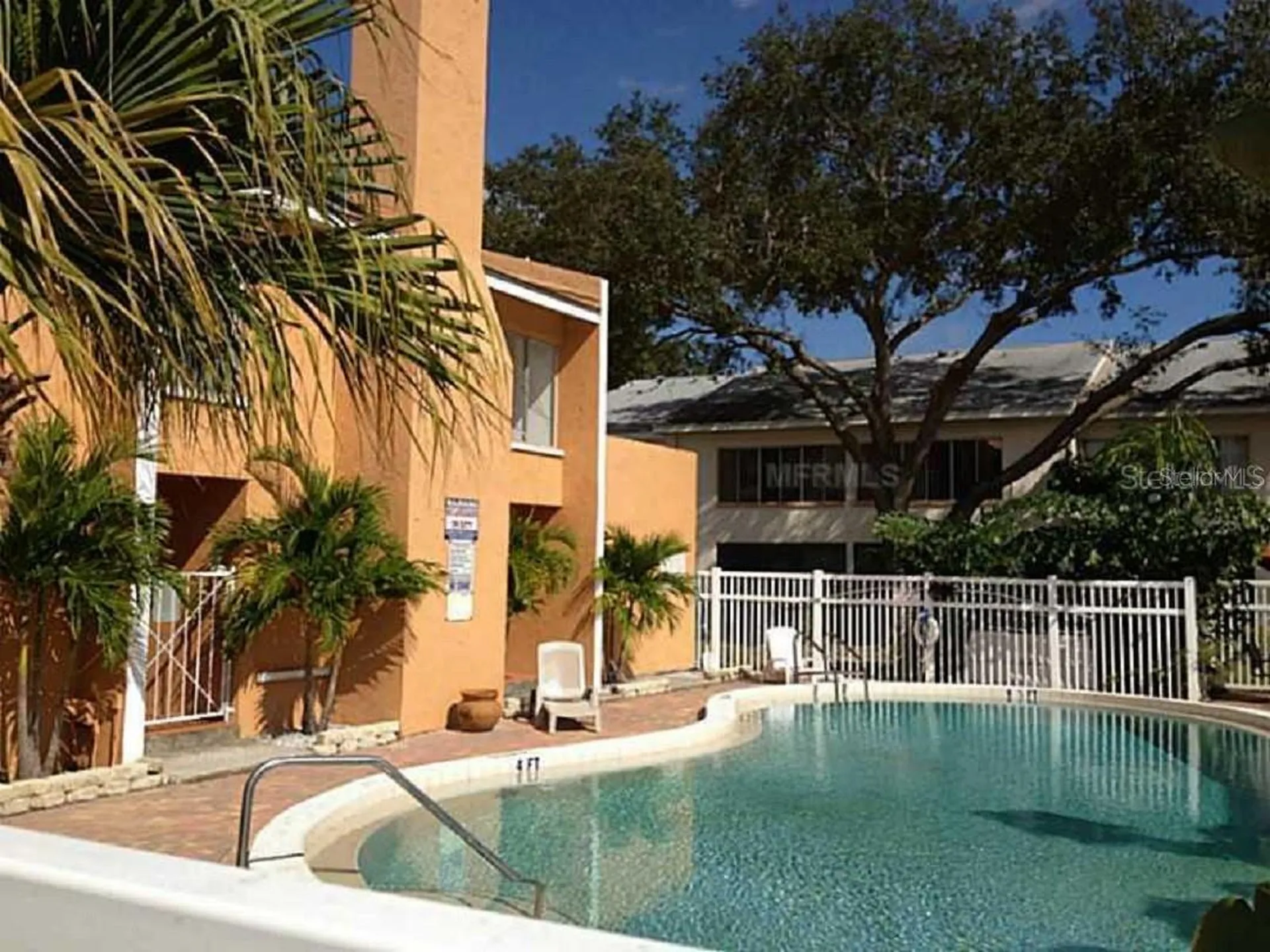 720 100th Avenue N St Petersburg FL 33702