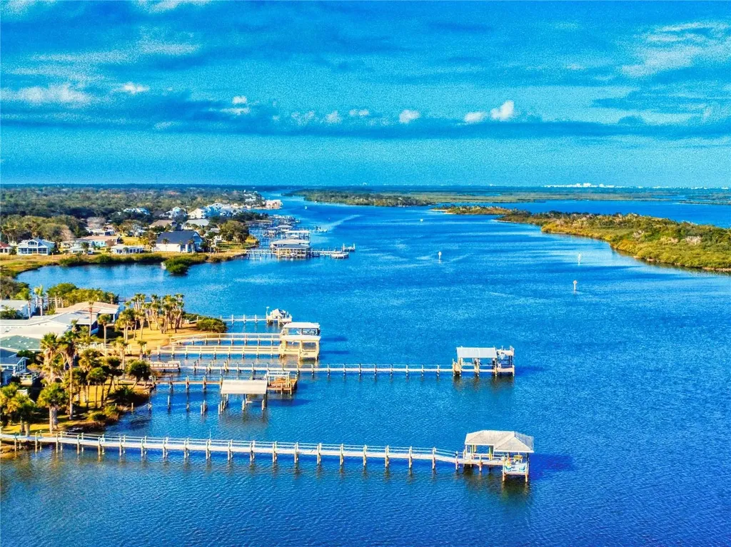 290 Navajo Drive Oak Hill FL 32759