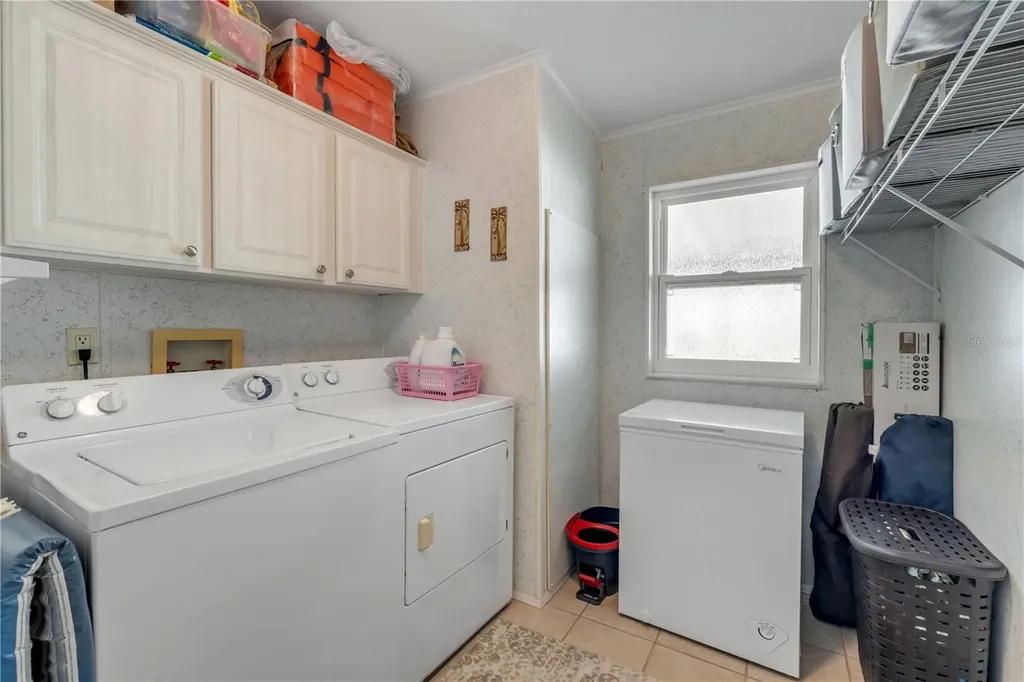 290 Navajo Drive Oak Hill FL 32759