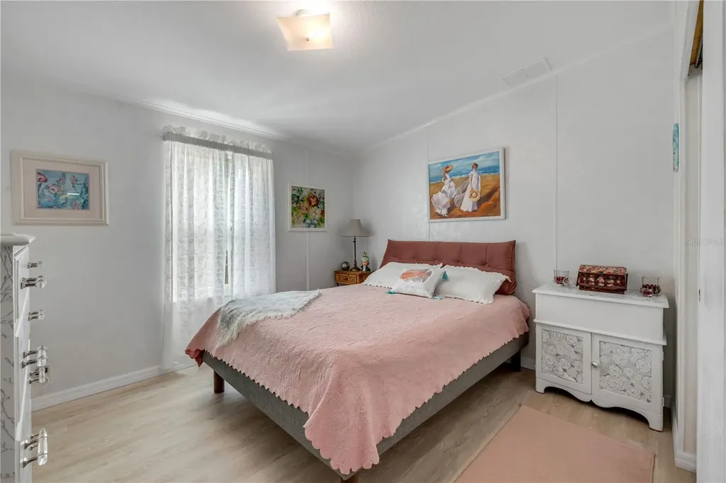 290 Navajo Drive Oak Hill FL 32759