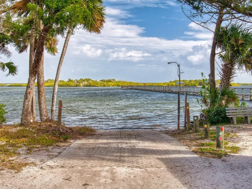 290 Navajo Drive Oak Hill FL 32759