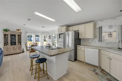 290 Navajo Drive Oak Hill FL 32759