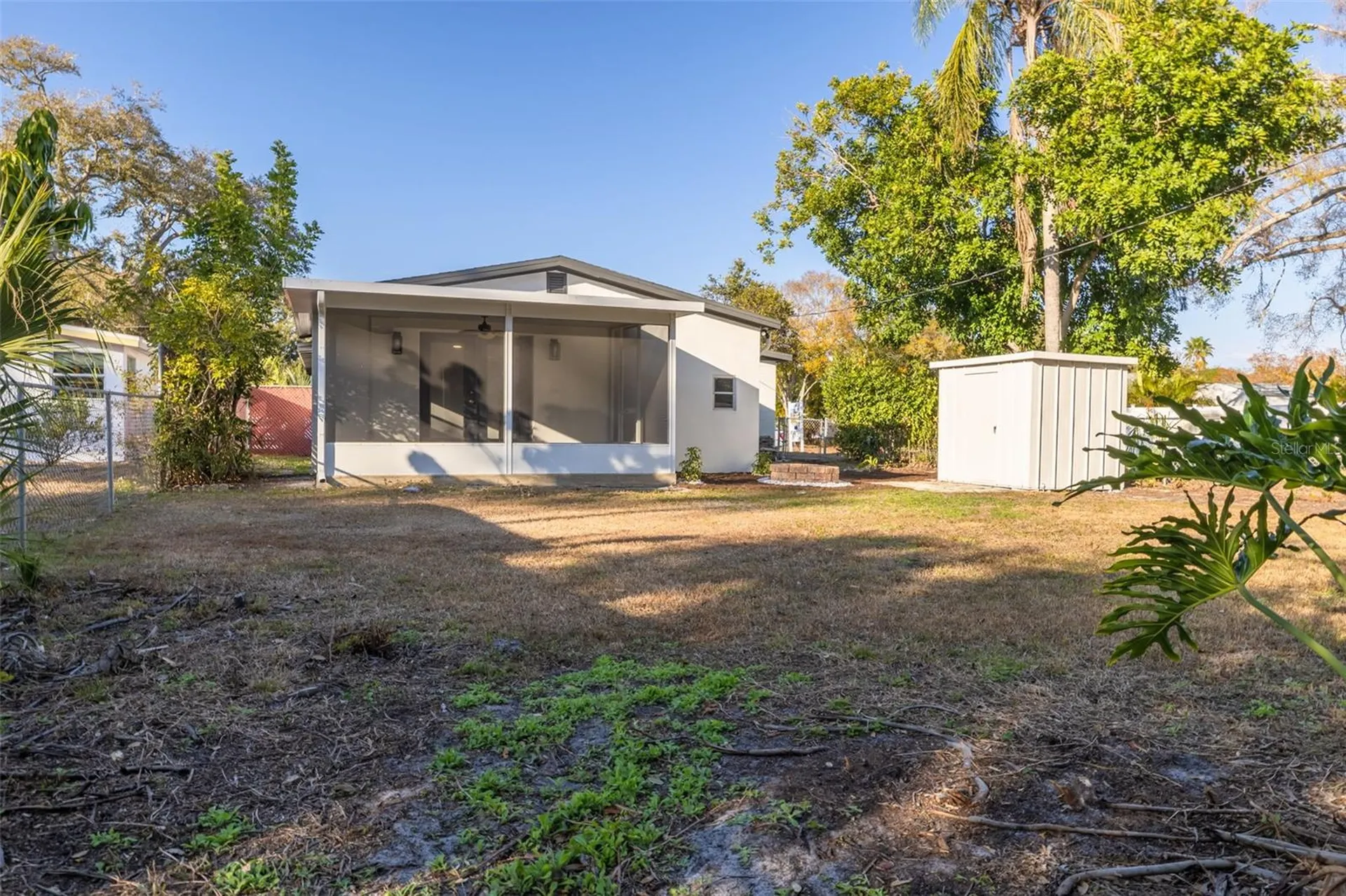 8062 28th Avenue N St Petersburg FL 33710