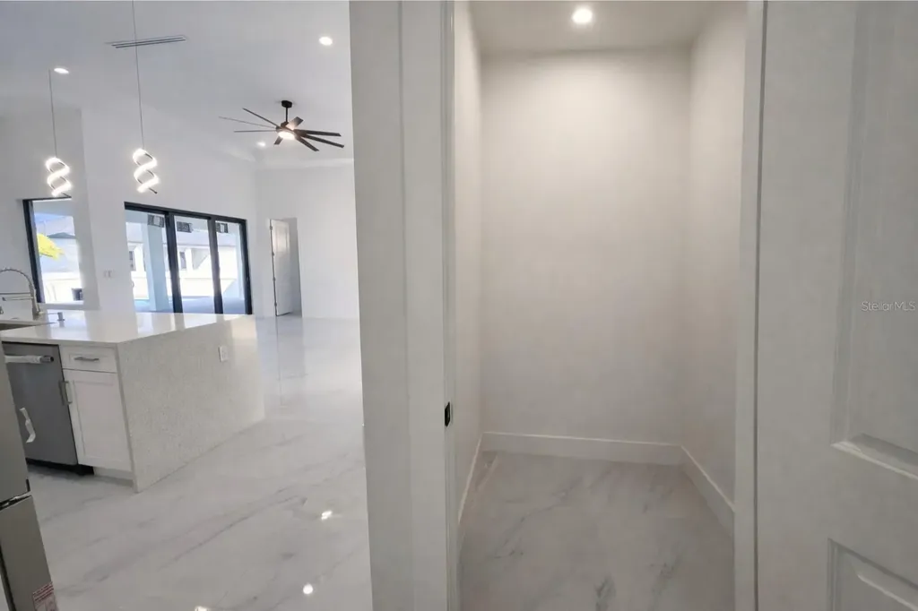 2853 NW 3rd Street Cape Coral FL 33993