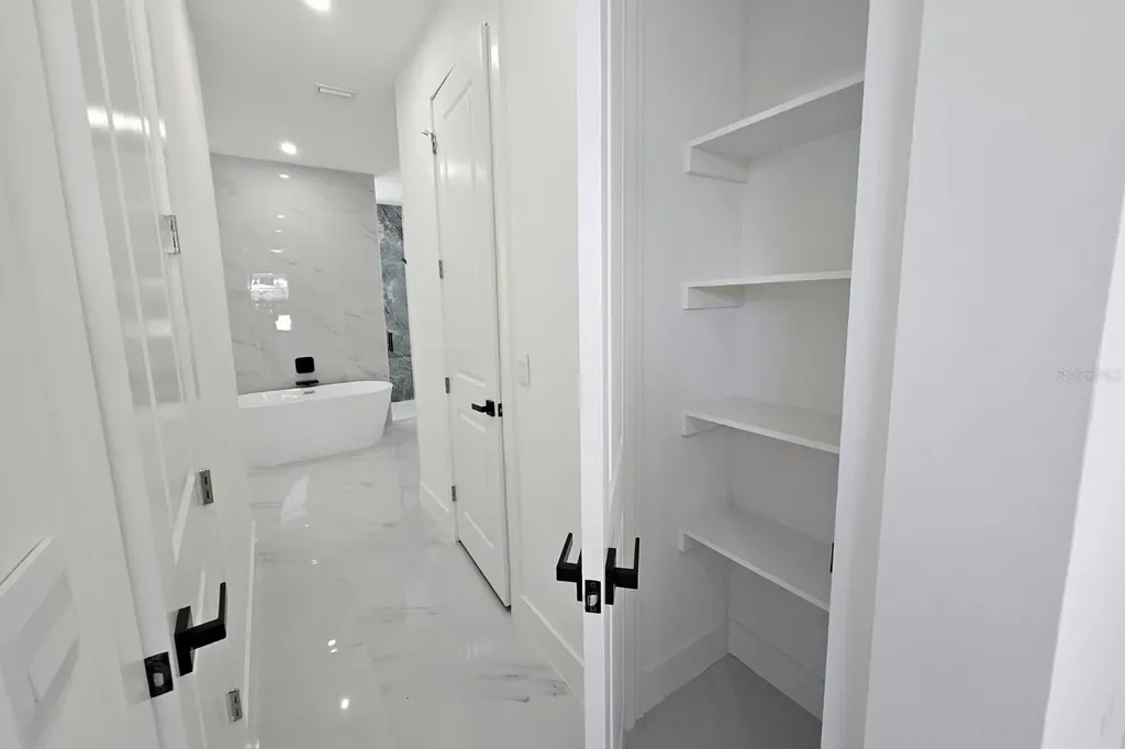 2853 NW 3rd Street Cape Coral FL 33993