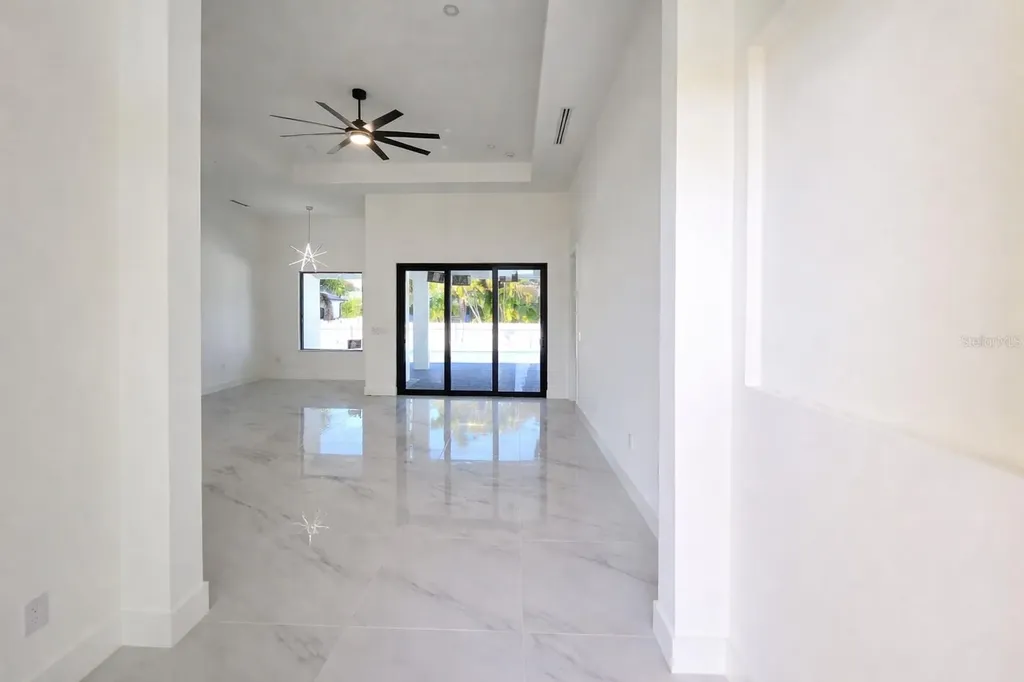 2853 NW 3rd Street Cape Coral FL 33993