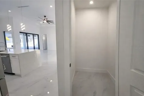 2853 NW 3rd Street Cape Coral FL 33993