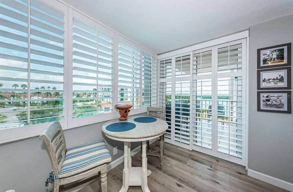 6295 Bahia Del Mar Circle St Petersburg FL 33715