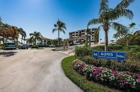 6295 Bahia Del Mar Circle St Petersburg FL 33715