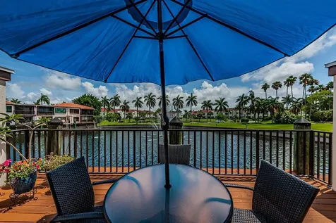 6294 Bahia Del Mar Circle St Petersburg FL 33715