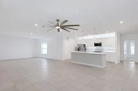 585 Pink Ibis Bend St Cloud FL 34772