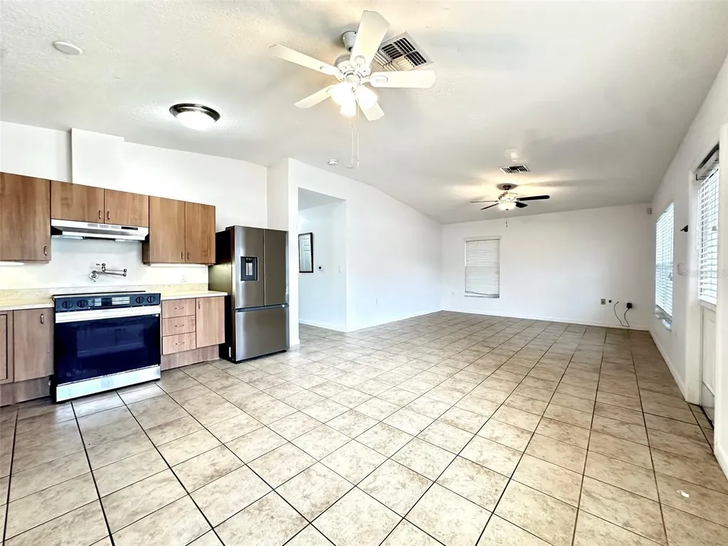 1121 Dr Martin Luther King Jr Street S St Petersburg FL 33705