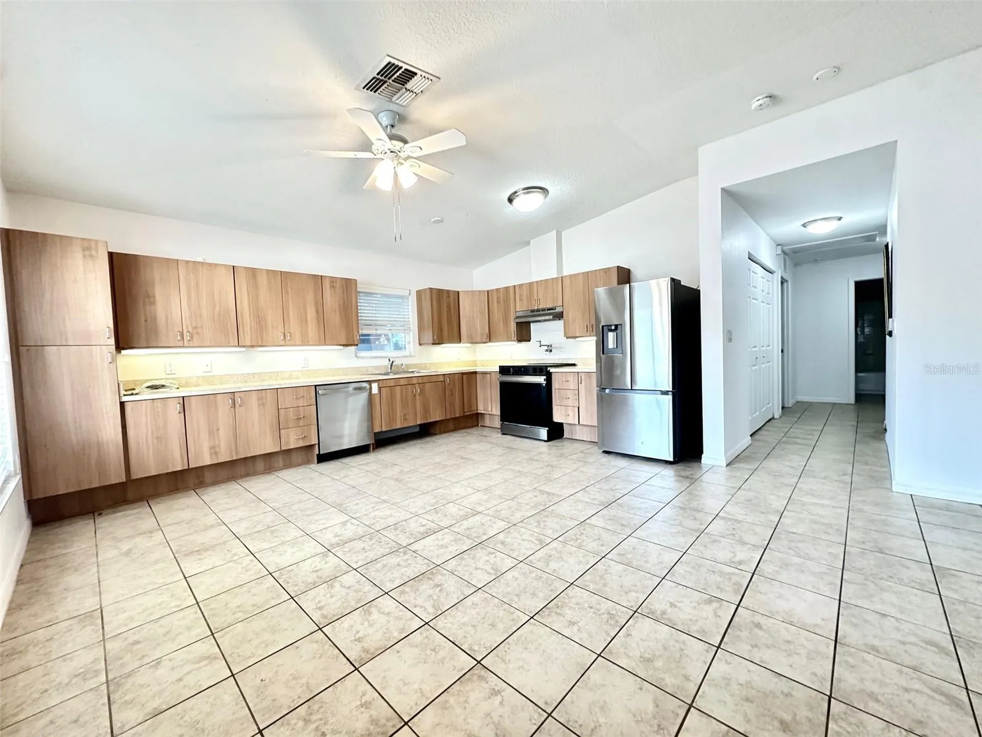 1121 Dr Martin Luther King Jr Street S St Petersburg FL 33705